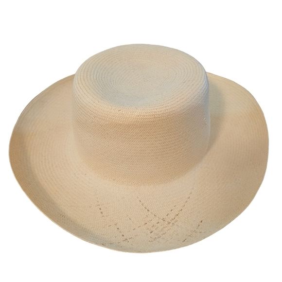 Super Cute soft straw summer hat. - Picture 3 of 5